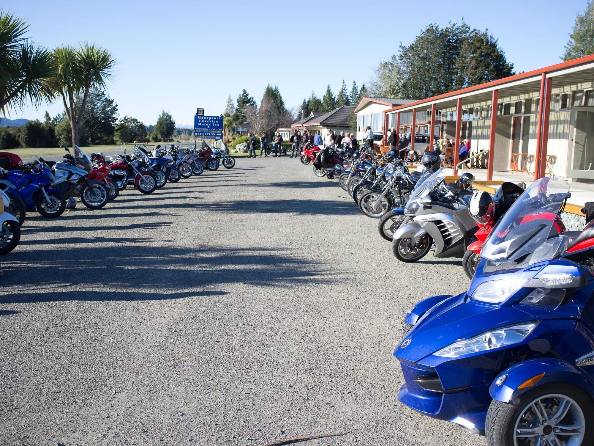 Te Anau Manapouri Lake Hotel Zewnętrze zdjęcie