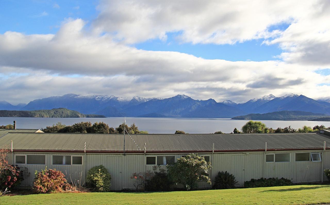 Te Anau Manapouri Lake Hotel Zewnętrze zdjęcie