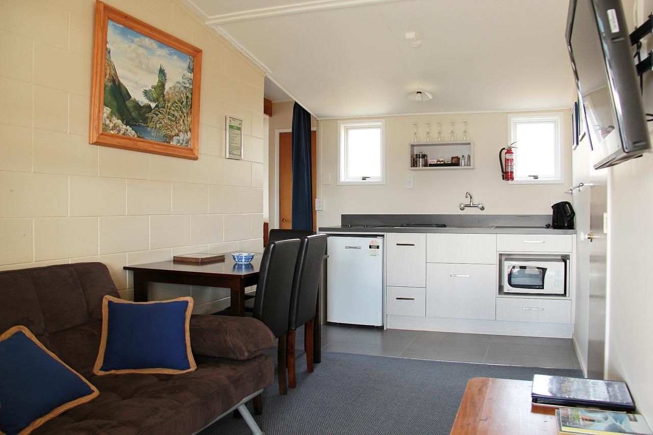 Te Anau Manapouri Lake Hotel Zewnętrze zdjęcie