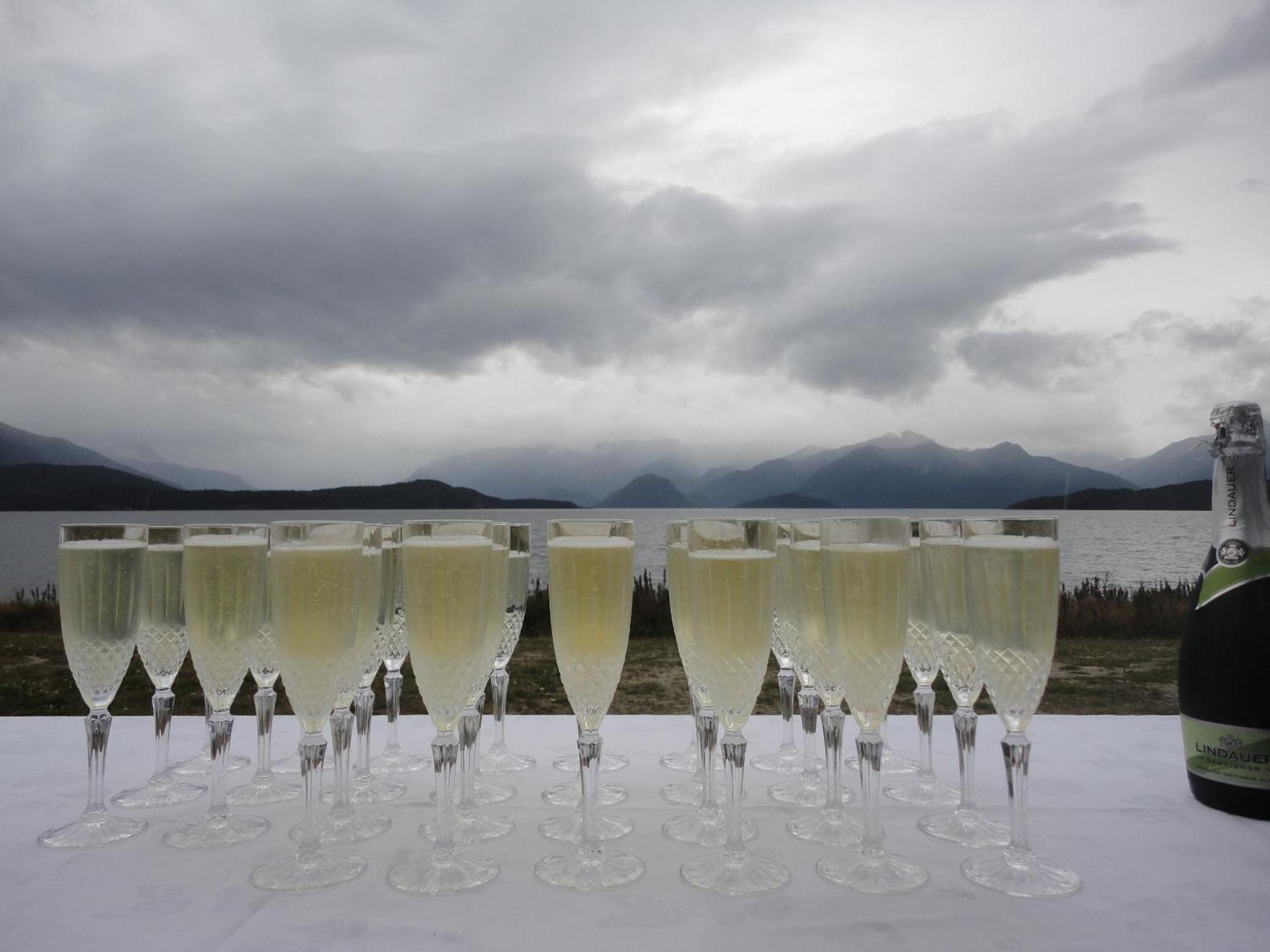 Te Anau Manapouri Lake Hotel Zewnętrze zdjęcie