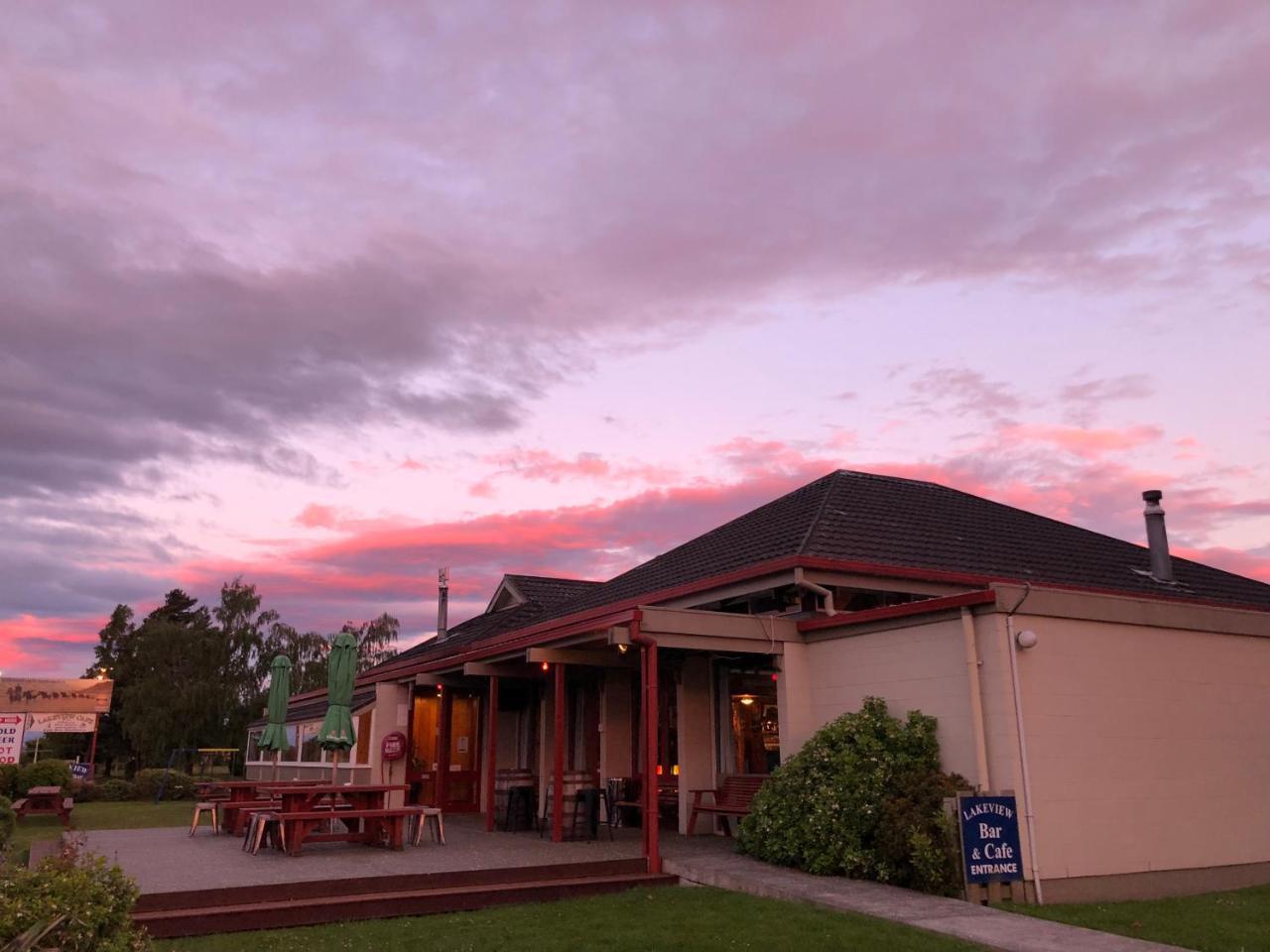 Te Anau Manapouri Lake Hotel Zewnętrze zdjęcie