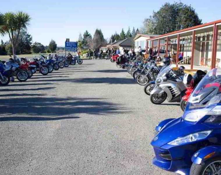 Te Anau Manapouri Lake Hotel Zewnętrze zdjęcie